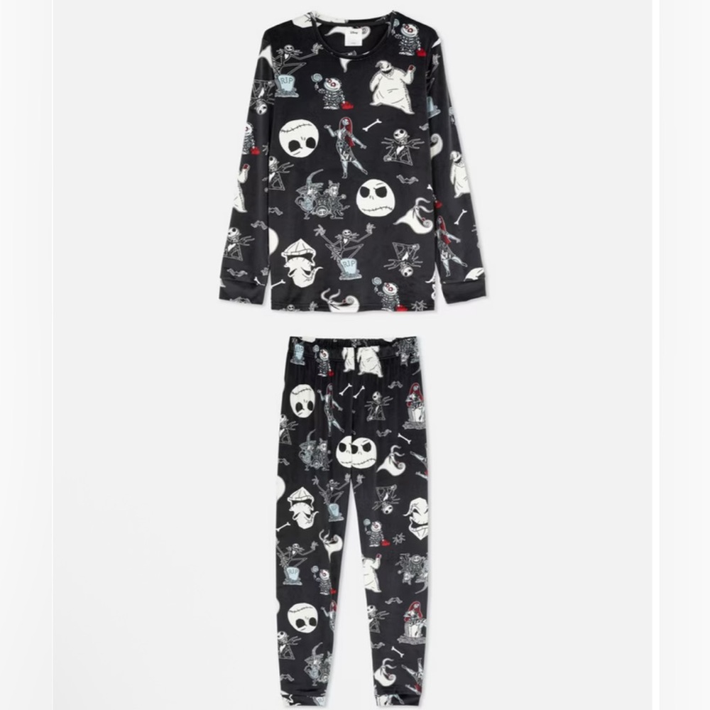 NWT. Primark Disney The Nightmare Before Christmas pajama set 2XL.
